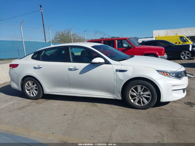 5XXGT4L34HG128318 KIA Optima Lx