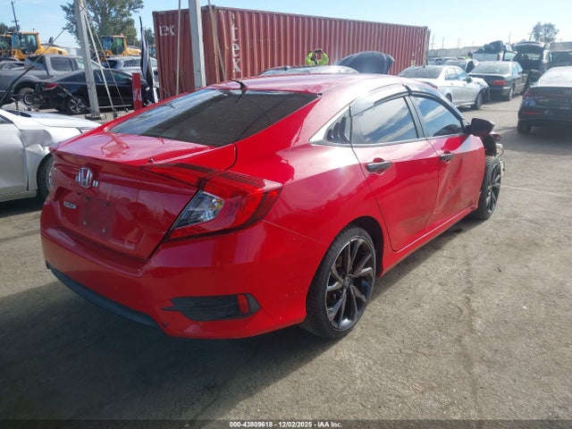 Honda Civic Lx 2018 2HGFC2F55JH503540 Image 4