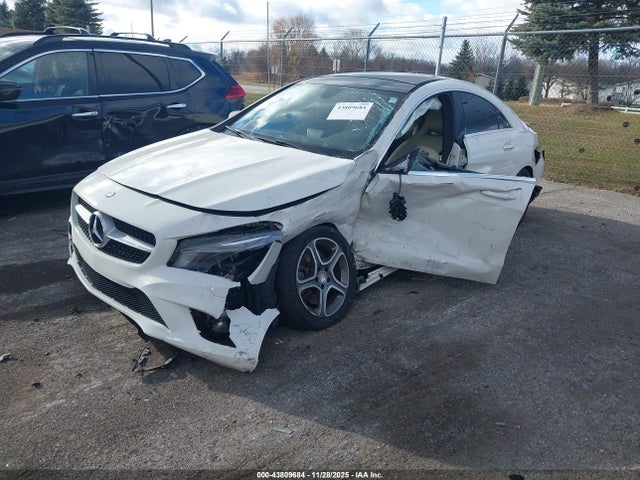 2014 MERCEDES-BENZ CLA 250 WDDSJ4EBXEN059970 Photo 1