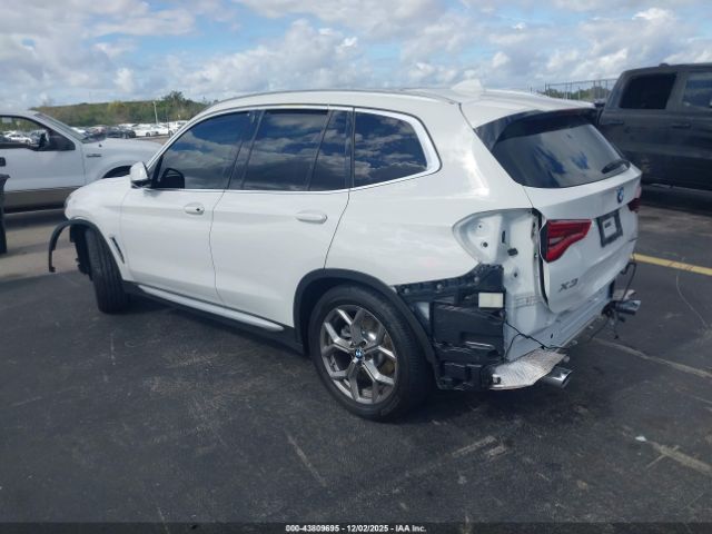2021 BMW X3 5UXTY3C07M9H13113 Photo 2