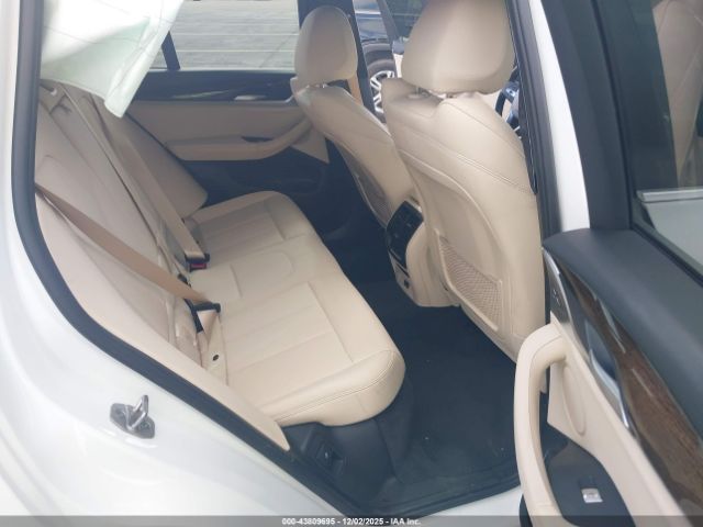 2021 BMW X3 5UXTY3C07M9H13113 Photo 7