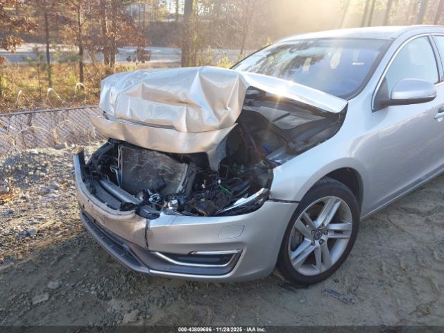 2015 VOLVO V60 YV1612SD1F1191878 Photo 5