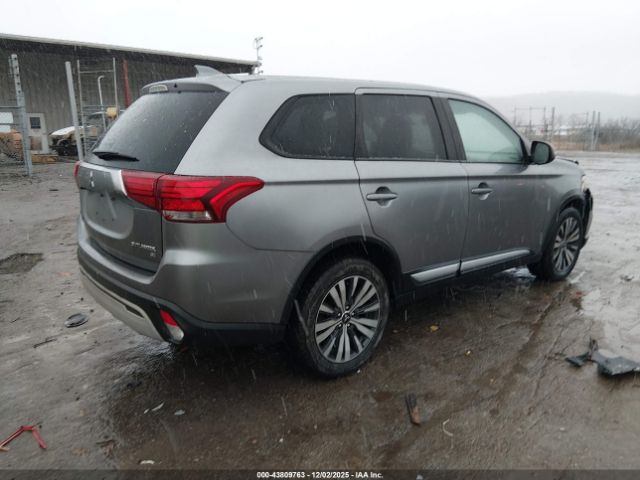 2019 MITSUBISHI OUTLANDER JA4AZ3A39KZ043846 Photo 3