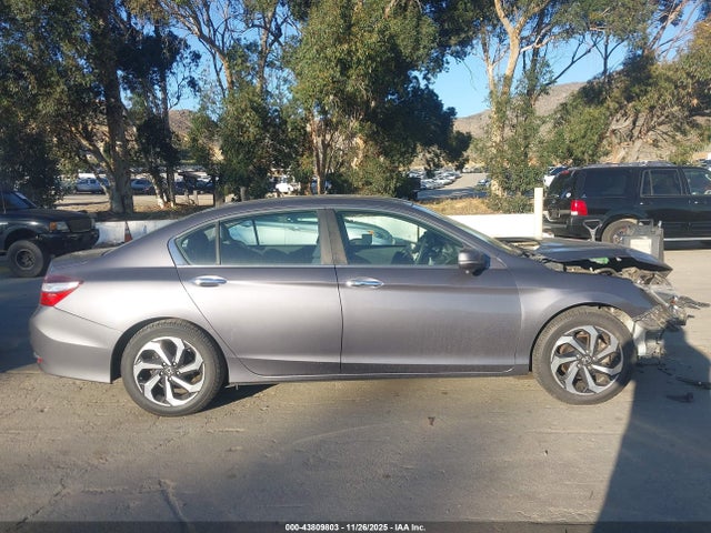 43809803 :رقم المزاد ، 1HGCR2F77GA234841 vin ، 2016 Honda Accord Ex مزاد بيع