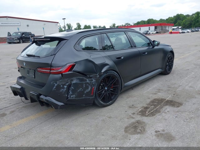 2026 Bmw M5 Touring მანქანა იყიდება აუქციონზე, vin: WBS83GV07TCW00246, აუქციონის ნომერი: 43809856