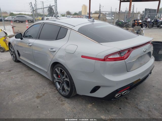 2018 KIA STINGER KNAE55LC3J6038893 Photo 2