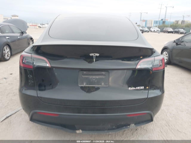 7SAYGDEF8RA289906 Tesla Model Y Performance Dual Motor All-wheel Drive