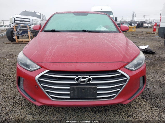 KMHD84LF5HU165110 Hyundai ELANTRA SE