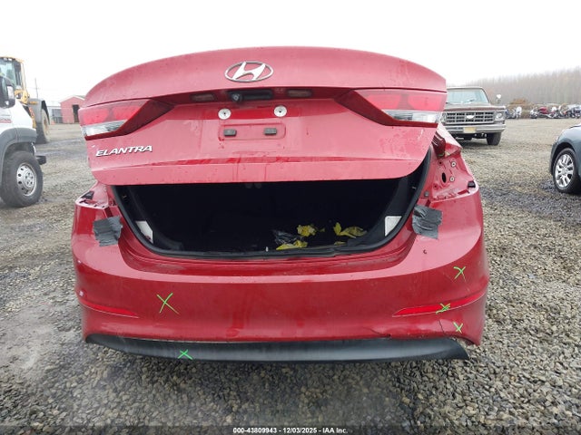 KMHD84LF5HU165110 Hyundai ELANTRA SE