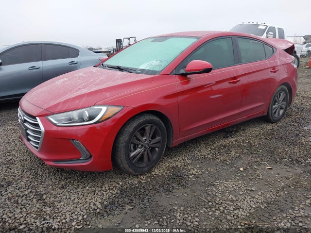 KMHD84LF5HU165110 Hyundai ELANTRA SE