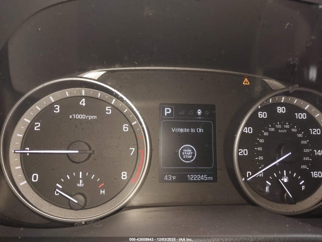 KMHD84LF5HU165110 Hyundai ELANTRA SE
