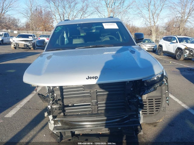 2025 Jeep Grand Cherokee Altitude X 4x4 მანქანა იყიდება აუქციონზე, vin: 1C4RJHAG2SC329220, აუქციონის ნომერი: 43810016