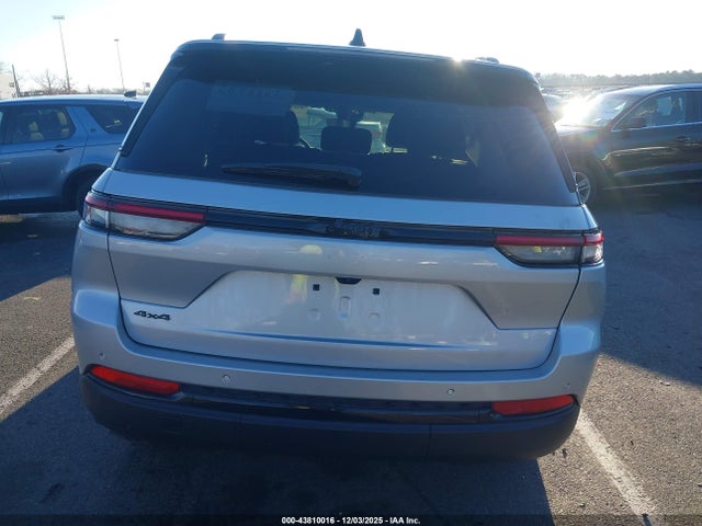 2025 Jeep Grand Cherokee Altitude X 4x4 მანქანა იყიდება აუქციონზე, vin: 1C4RJHAG2SC329220, აუქციონის ნომერი: 43810016