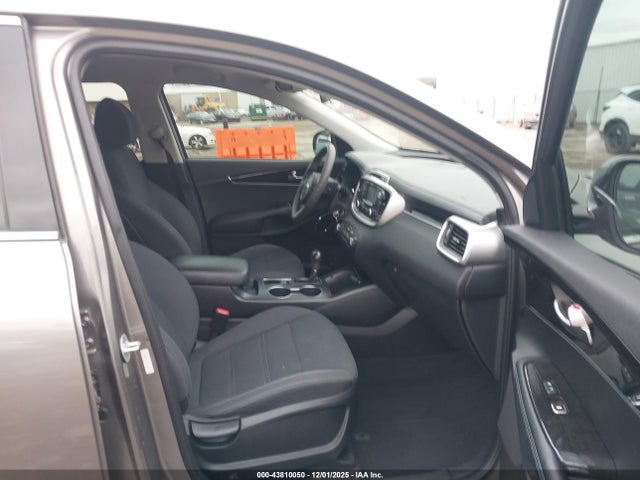 2018 KIA SORENTO 5XYPG4A37JG407917 Photo 4
