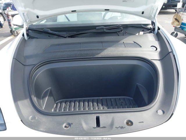 2023 TESLA MODEL Y 7SAYGAEE9PF792088 Photo 9