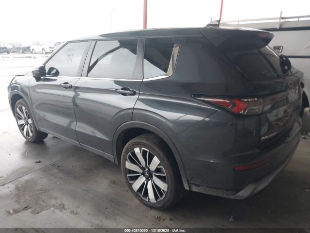 2025 MITSUBISHI OUTLANDER JA4J3VA87SZ045183 Photo 2