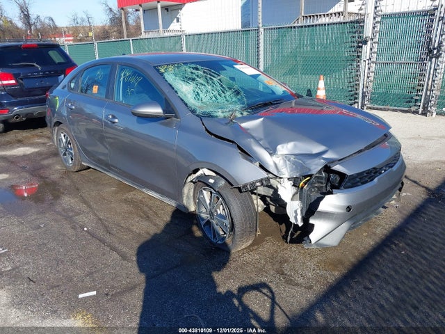 Auction sale of the 2024 Kia Forte Lxs, vin: 3KPF24AD6RE758572, lot number: 43810109