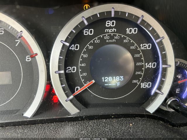 2011 ACURA TSX JH4CW2H62BC000730 Photo 6