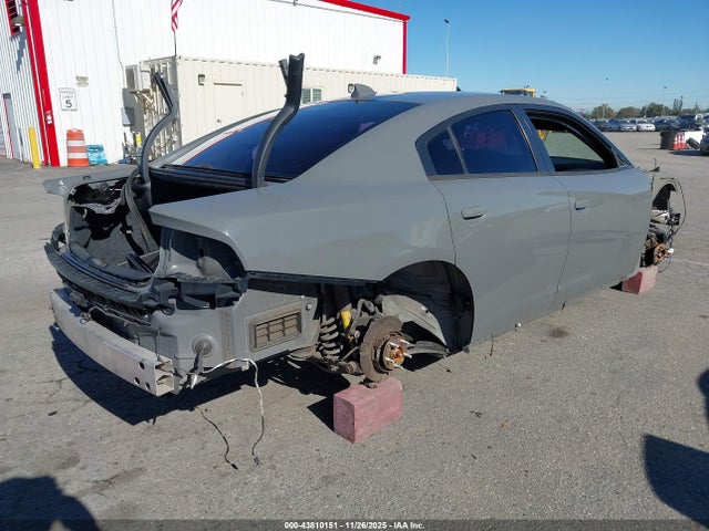 2C3CDXGJ2JH329972 Dodge Charger R/t Scat Pack Rwd