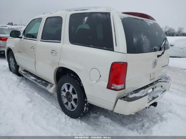 2005 CADILLAC ESCALADE 1GYEK63N25R107493 Photo 2