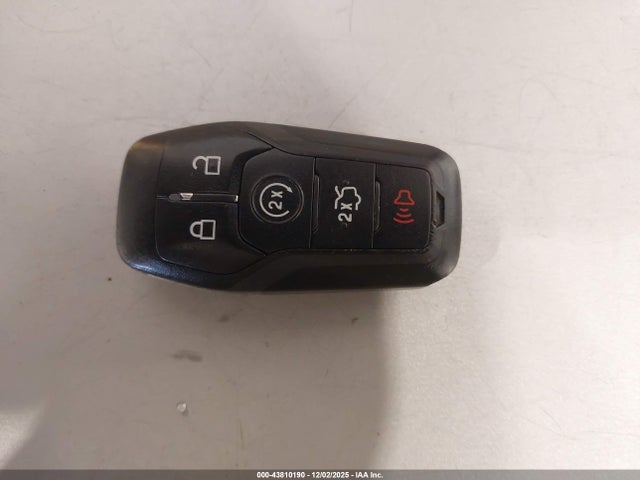 Ford Fusion Titanium 2015 3FA6P0K97FR170128 Image 11