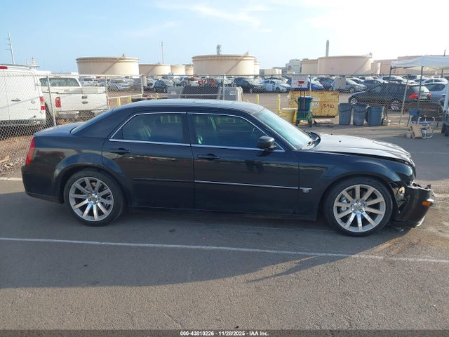 43810226 :رقم المزاد ، 2C3LA73W26H377781 vin ، 2006 Chrysler 300c Srt8 مزاد بيع