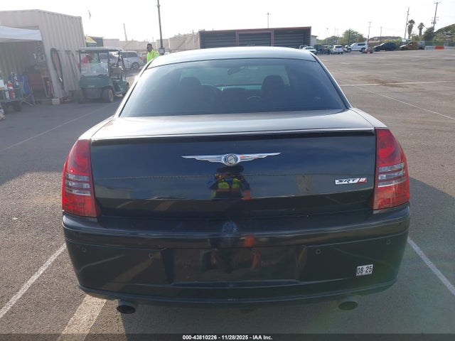 43810226 :رقم المزاد ، 2C3LA73W26H377781 vin ، 2006 Chrysler 300c Srt8 مزاد بيع