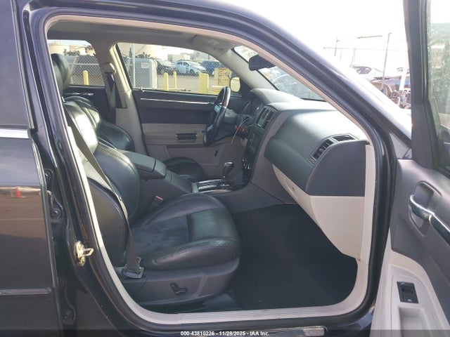 43810226 :رقم المزاد ، 2C3LA73W26H377781 vin ، 2006 Chrysler 300c Srt8 مزاد بيع