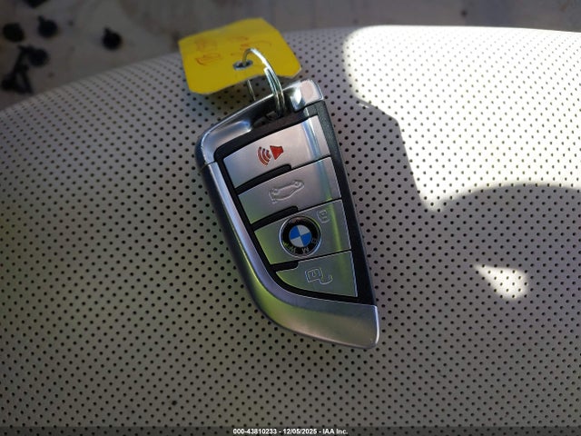2022 BMW M850I WBAFY4C03NCH71578 Photo 10