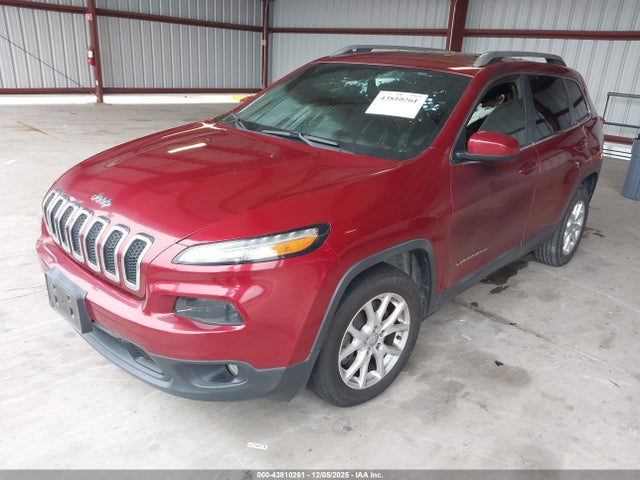 1C4PJLCB4FW596617 Jeep Cherokee Latitude