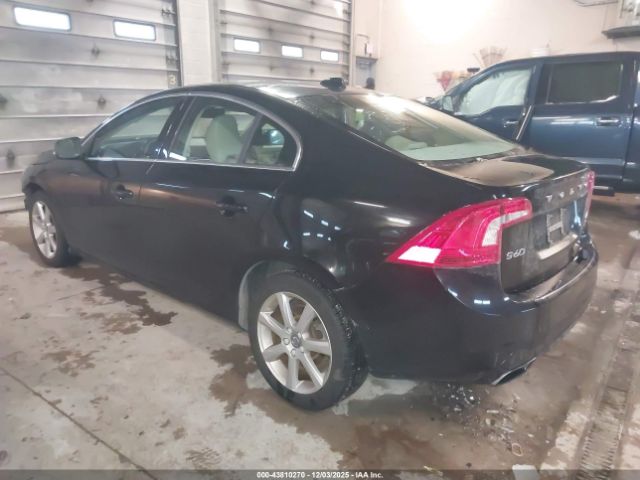 2016 VOLVO S60 YV1612TK5G2394006 Photo 2