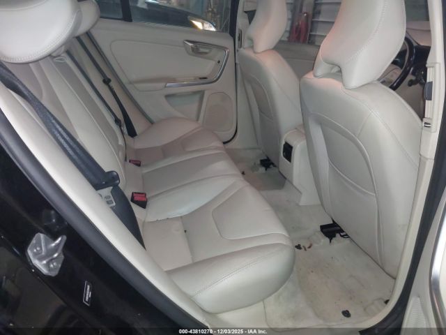 2016 VOLVO S60 YV1612TK5G2394006 Photo 7