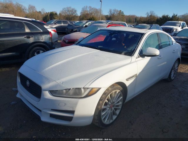 2018 JAGUAR XE SAJAN4EVXJCP17217 Photo 1