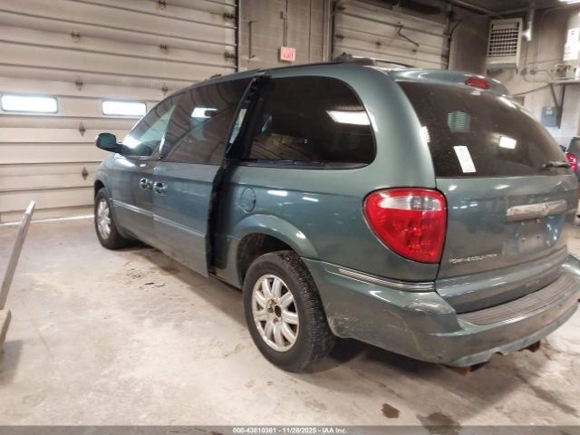 2005 CHRYSLER TOWN & COUNTRY 2C4GP54LX5R119473 Photo 2