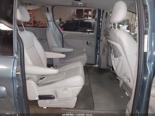 2005 CHRYSLER TOWN & COUNTRY 2C4GP54LX5R119473 Photo 7