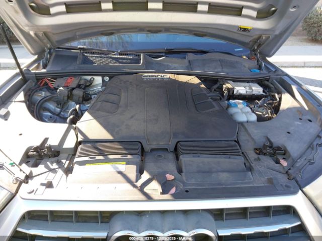 2017 AUDI Q7 WA1LAAF75HD010574 Photo 9