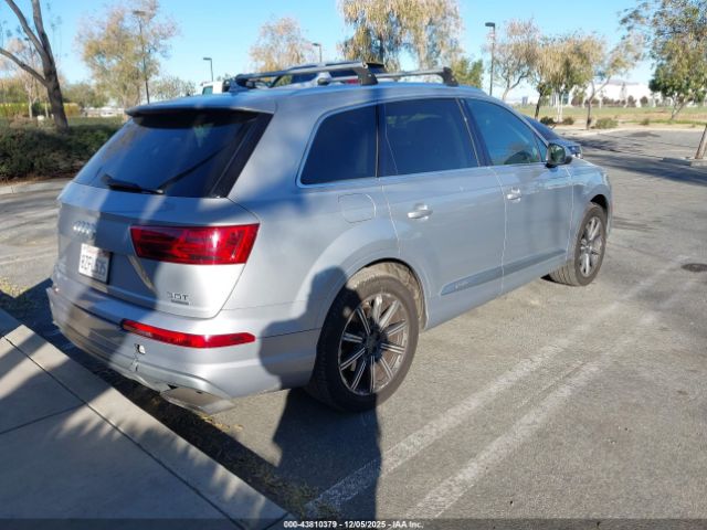 2017 AUDI Q7 WA1LAAF75HD010574 Photo 3