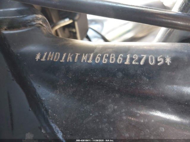 2016 HARLEY-DAVIDSON FLTRXS 1HD1KTM16GB612705 Photo 9