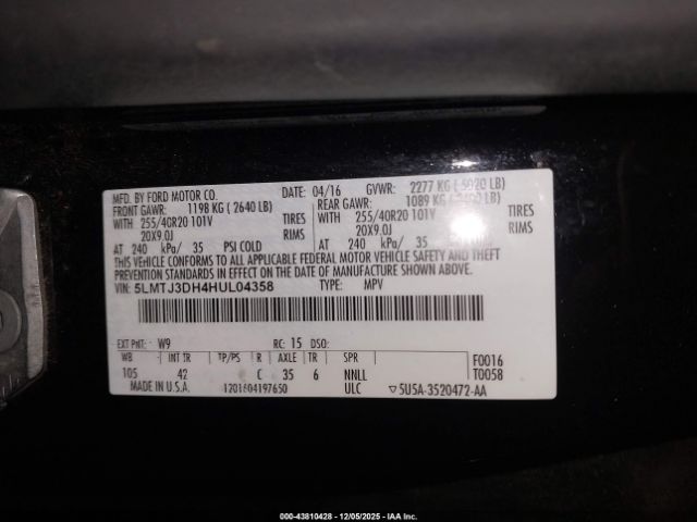 2017 LINCOLN MKC 5LMTJ3DH4HUL04358 Photo 8