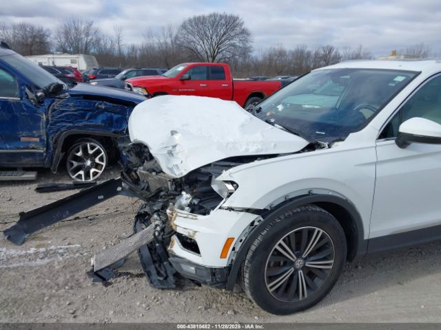 2019 VOLKSWAGEN TIGUAN 3VV2B7AX9KM070542 Photo 5