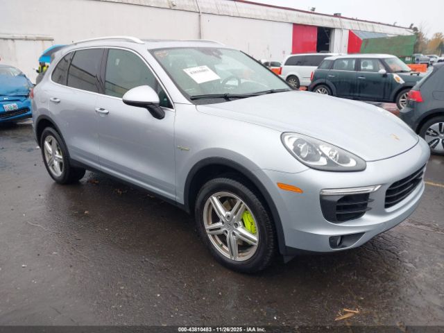2015 PORSCHE CAYENNE E-HYBRID WP1AE2A2XFLA53148 Photo 0