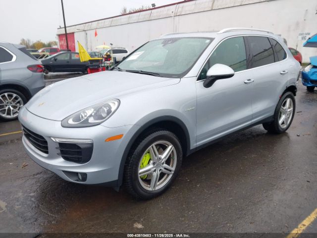 2015 PORSCHE CAYENNE E-HYBRID WP1AE2A2XFLA53148 Photo 1