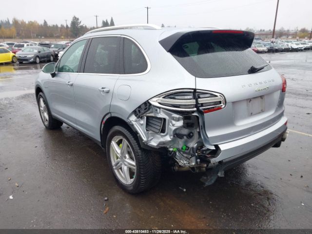 2015 PORSCHE CAYENNE E-HYBRID WP1AE2A2XFLA53148 Photo 2