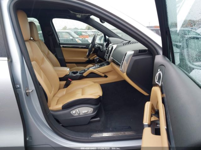 2015 PORSCHE CAYENNE E-HYBRID WP1AE2A2XFLA53148 Photo 4