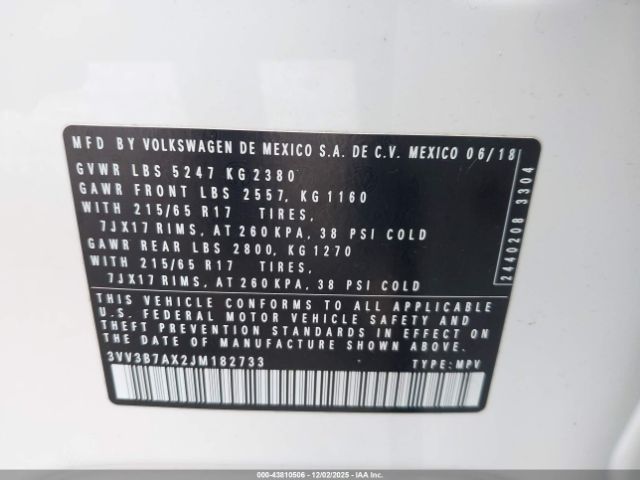 2018 VOLKSWAGEN TIGUAN 3VV3B7AX2JM182733 Photo 8