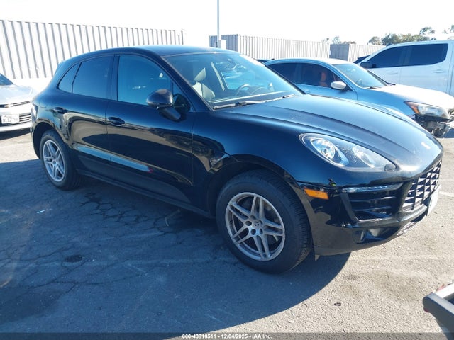 2018 PORSCHE MACAN WP1AA2A51JLB22257 Photo 0