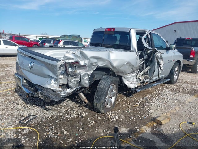 2015 RAM 1500 1C6RR7GT7FS659414 Photo 3