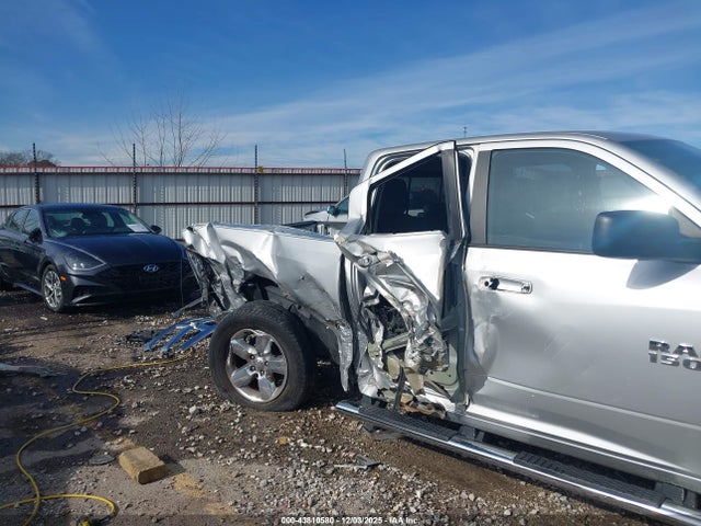 2015 RAM 1500 1C6RR7GT7FS659414 Photo 5