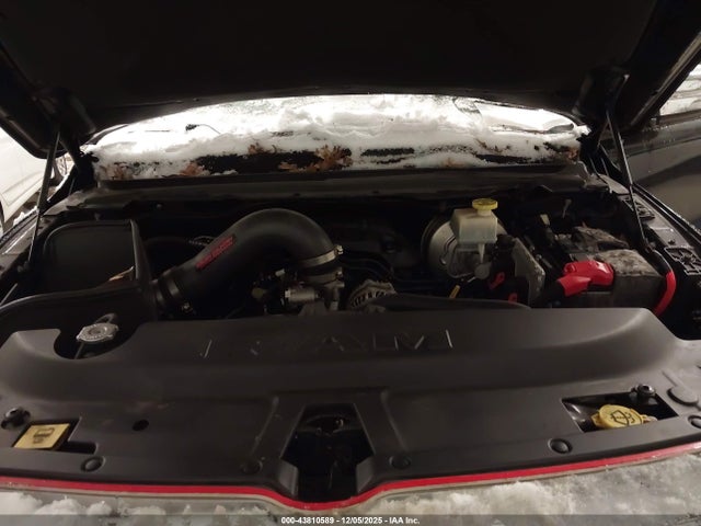 43810589 :رقم المزاد ، 1C6SRFJT5LN222574 vin ، 2020 Ram 1500 Laramie  4x4 5'7 Box مزاد بيع