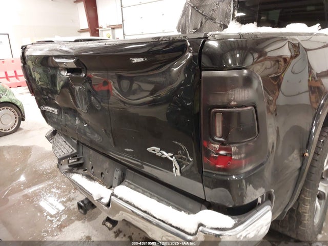 43810589 :رقم المزاد ، 1C6SRFJT5LN222574 vin ، 2020 Ram 1500 Laramie  4x4 5'7 Box مزاد بيع